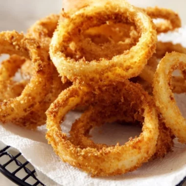 Crispy air fryer onion rings served on a plate