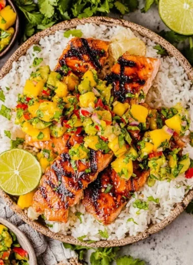 Fresh salmon fillet served with mango salsa