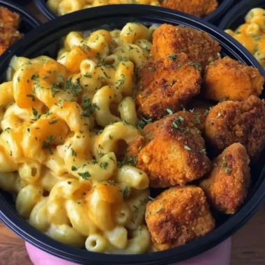 High-Protein KFC Chicken Mac & Cheese with crispy chicken and creamy cheese